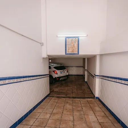 Zarra Granada *